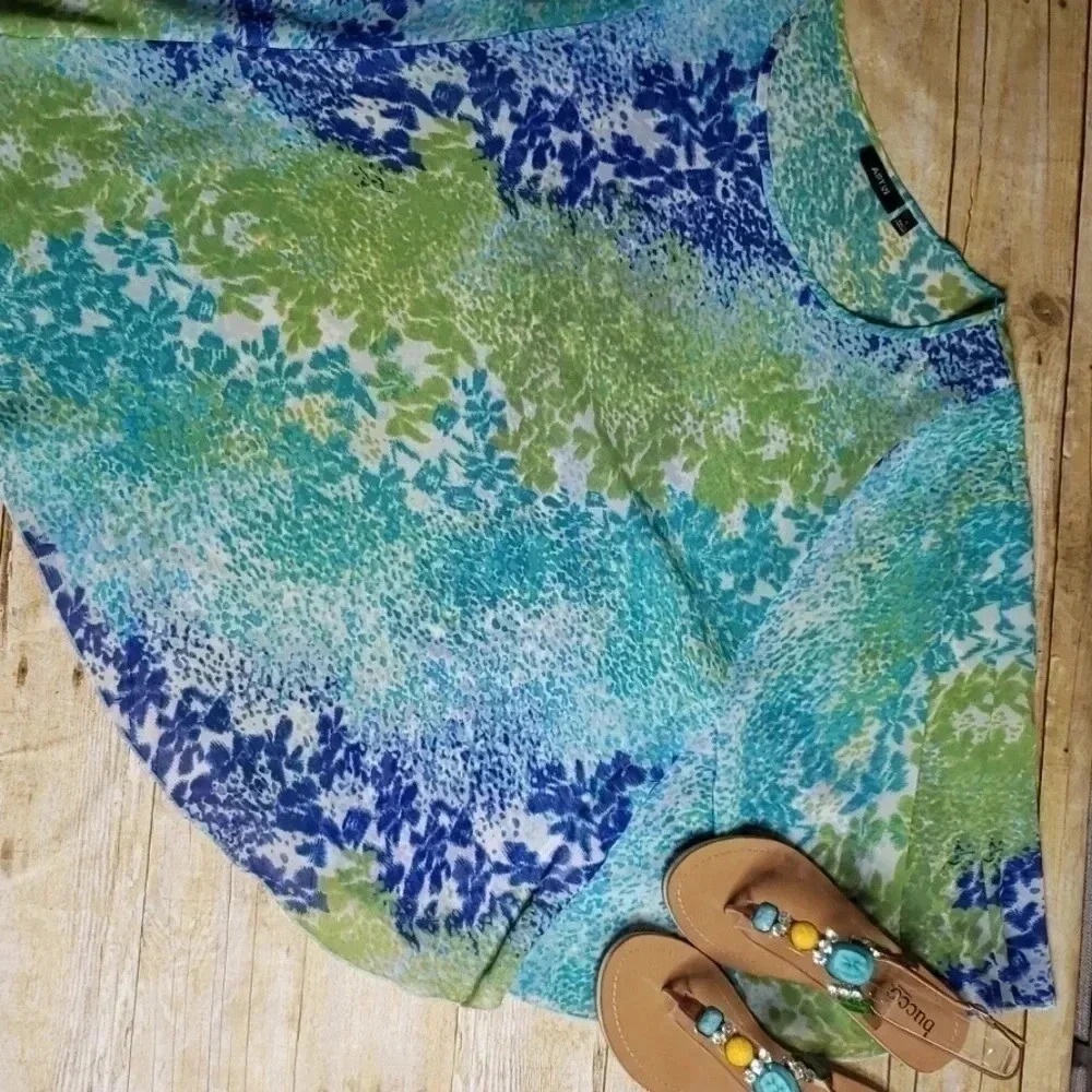 APT. 9 | Poncho | Size S | Green, Blue and Aqua - Picture 4 of 7
